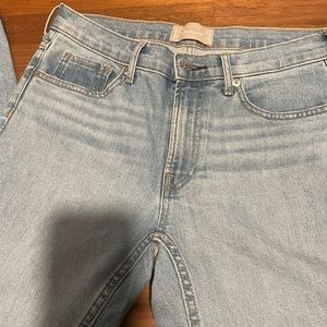 Everlane light color ankle jean size 28 ankle - Like New